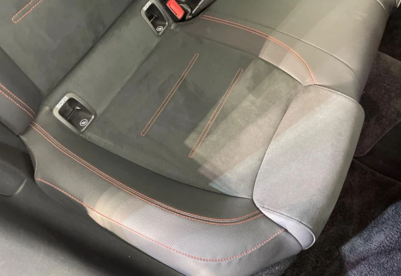 Mercedes CLA-class Белый