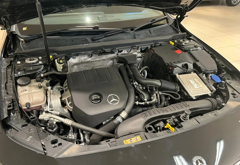 Mercedes-benz CLA-class Черный