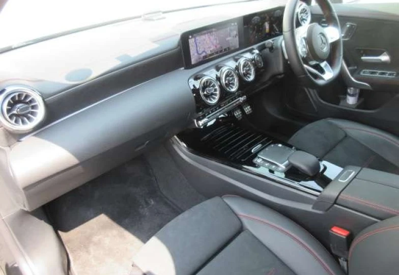 Mercedes CLA-class Черный
