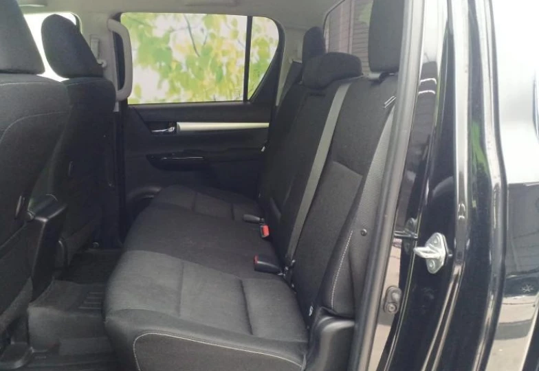 Toyota Hilux Синий
