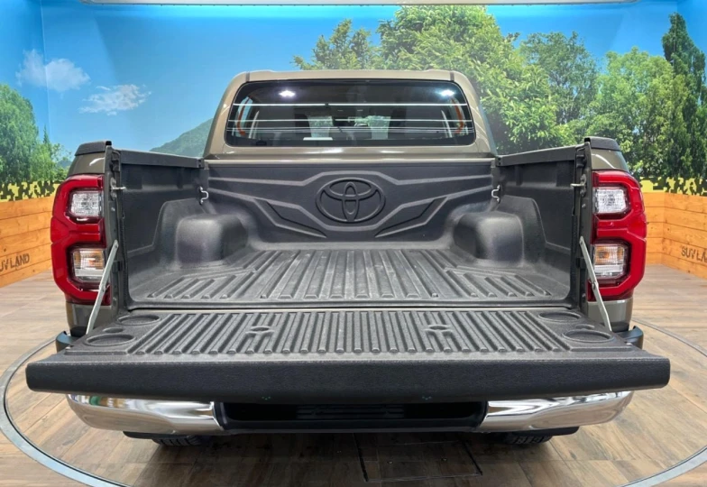Toyota Hilux Коричневый