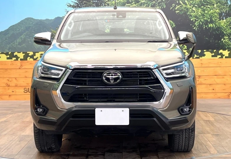 Toyota Hilux Коричневый
