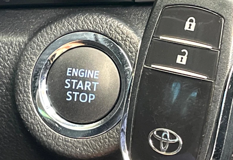 Toyota Hilux Коричневый