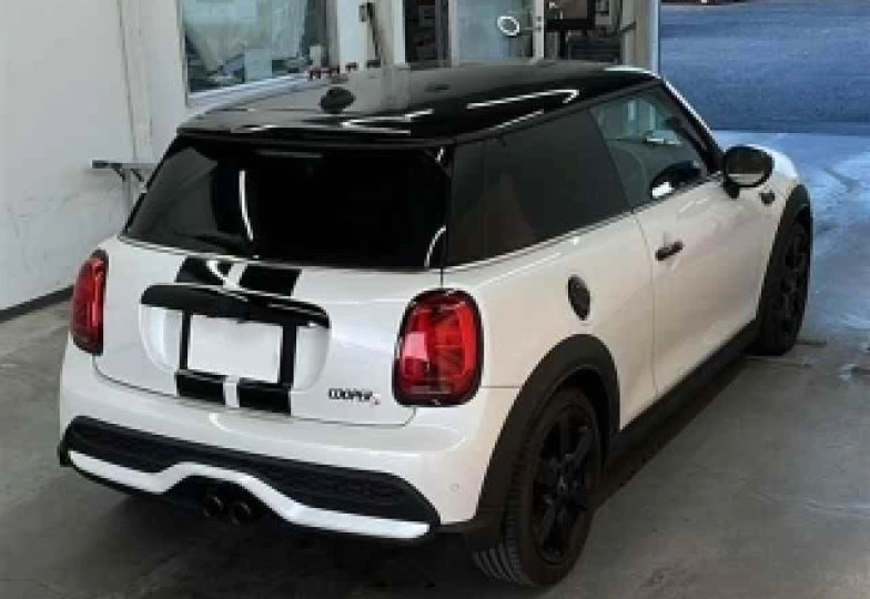 Mini Hatch Белый