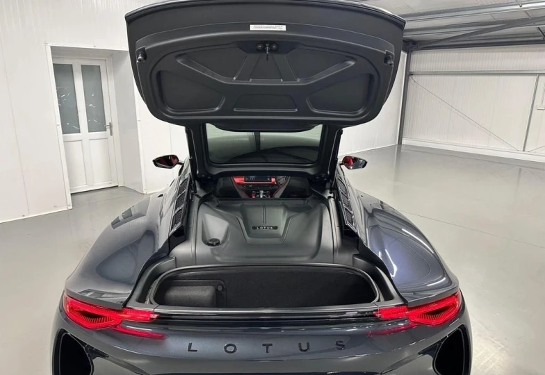 Lotus Emira Black