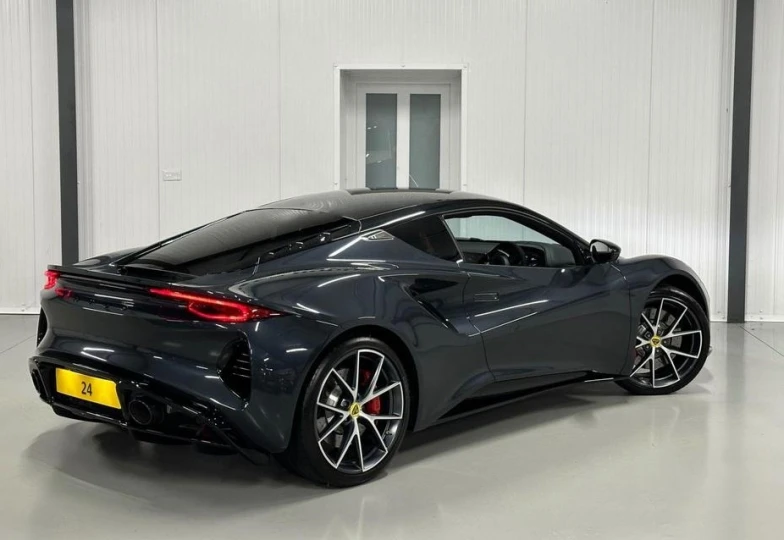 Lotus Emira Black
