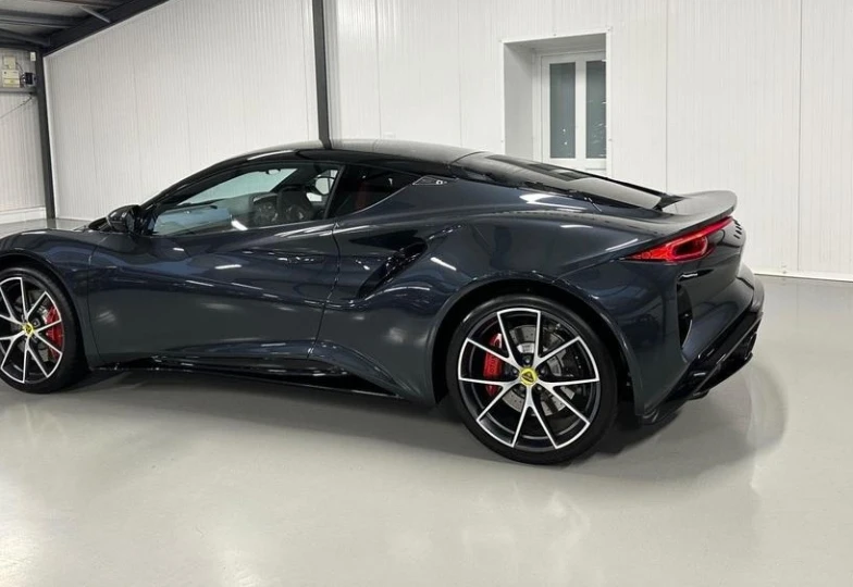 Lotus Emira Black