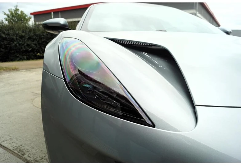 Lotus Emira Серый