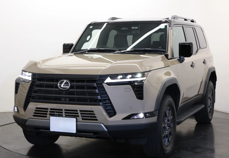 Lexus GX Бежевый