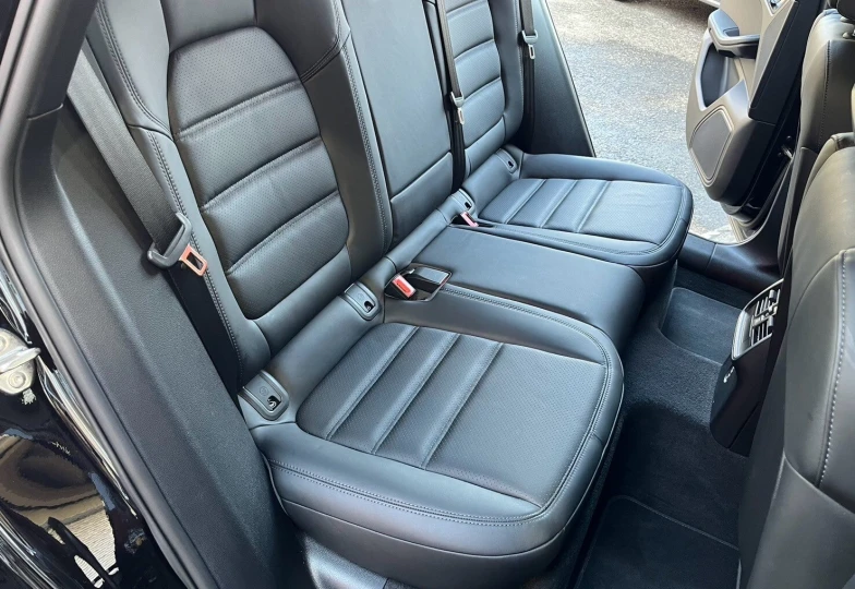 Porsche Macan Черный