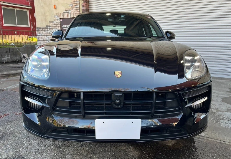 Porsche Macan Черный