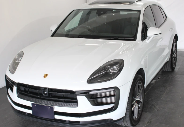 Porsche Macan Белый