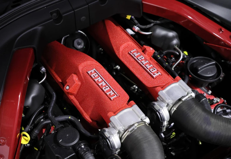 Ferrari Roma Красный