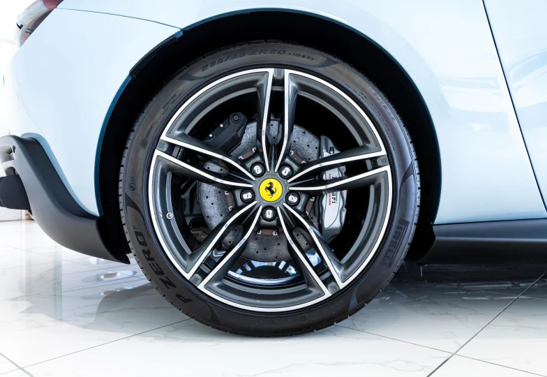 Ferrari Roma Синий