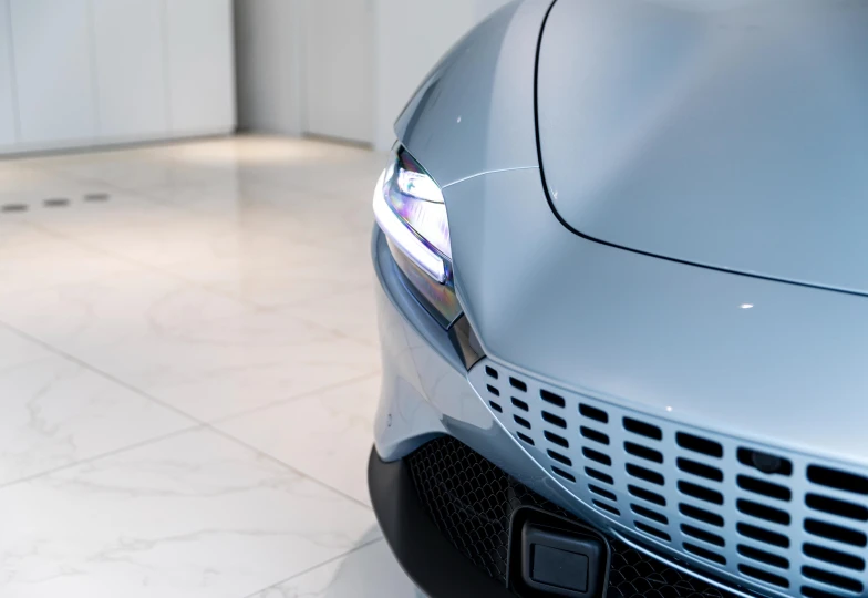 Ferrari Roma Синий