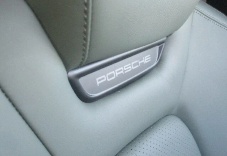 Porsche Macan Серый