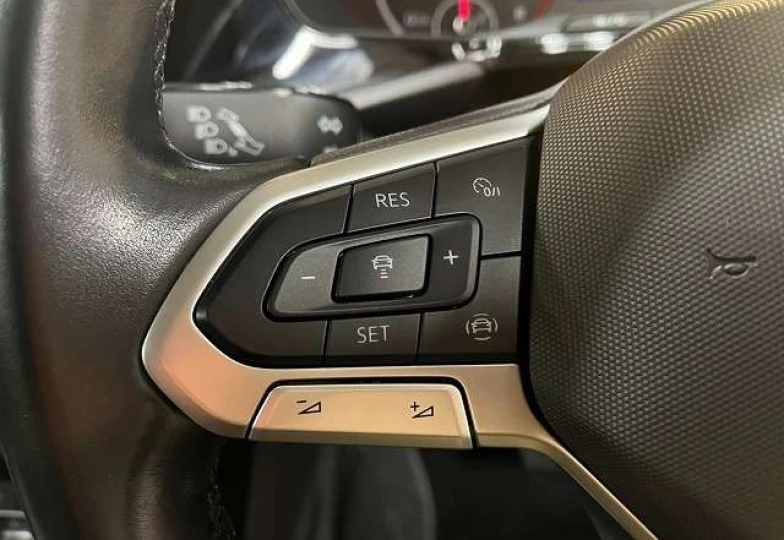Volkswagen T-Cross Черный