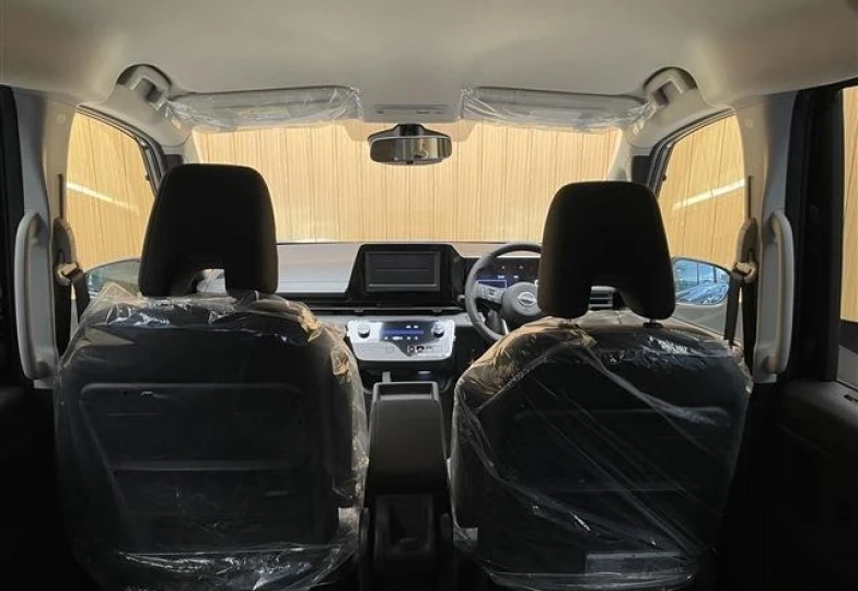 Nissan Serena Черный