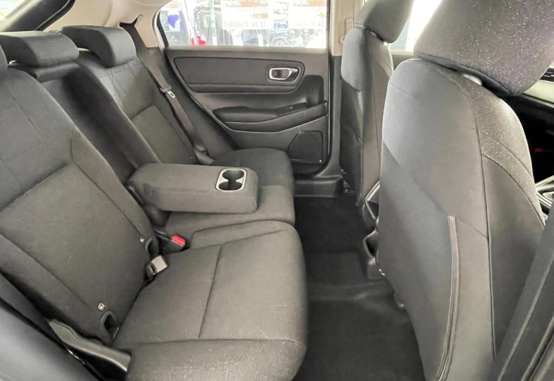 Honda Vezel Черный