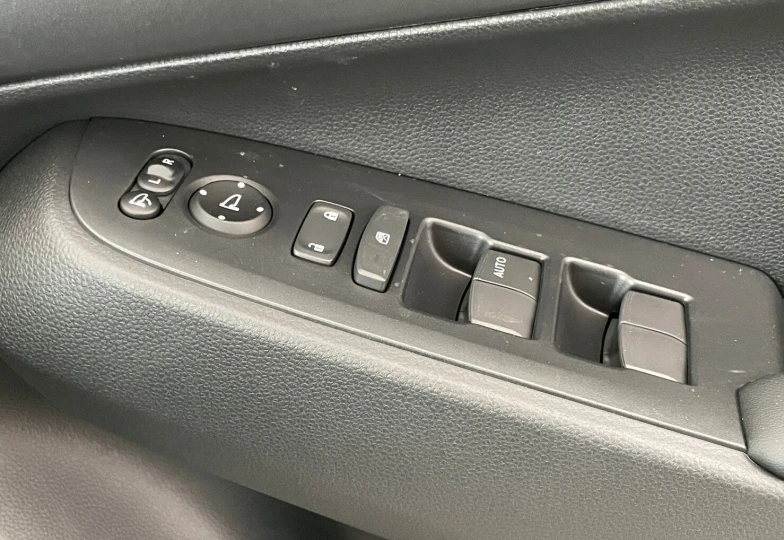 Honda Vezel Черный