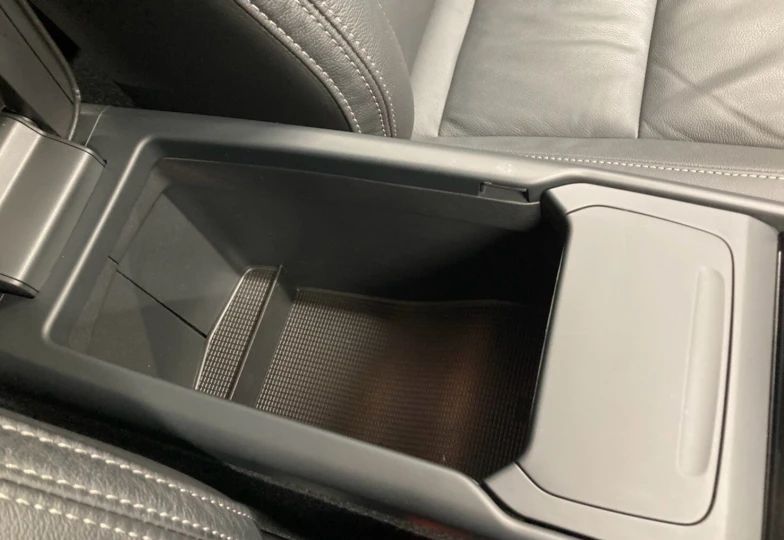 Volvo XC40 Черный