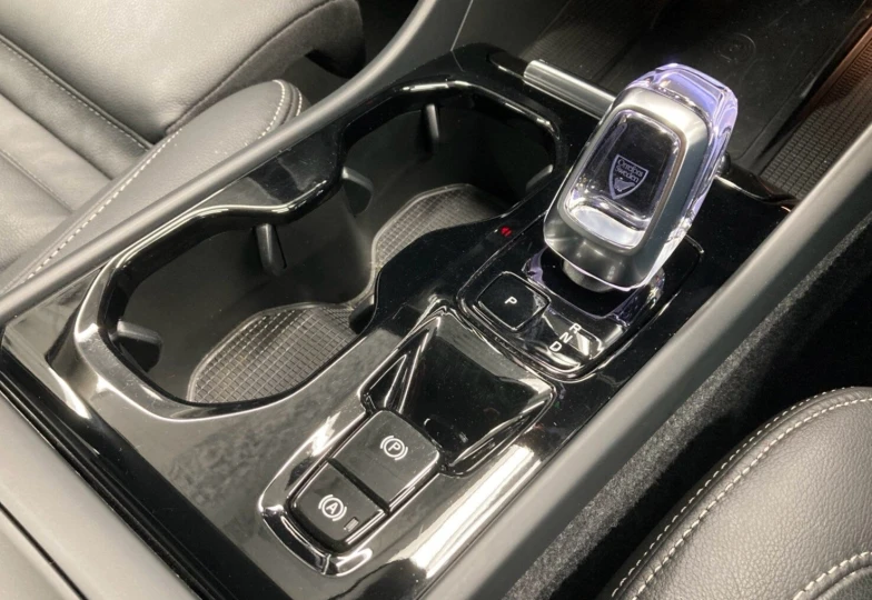 Volvo XC40 Черный