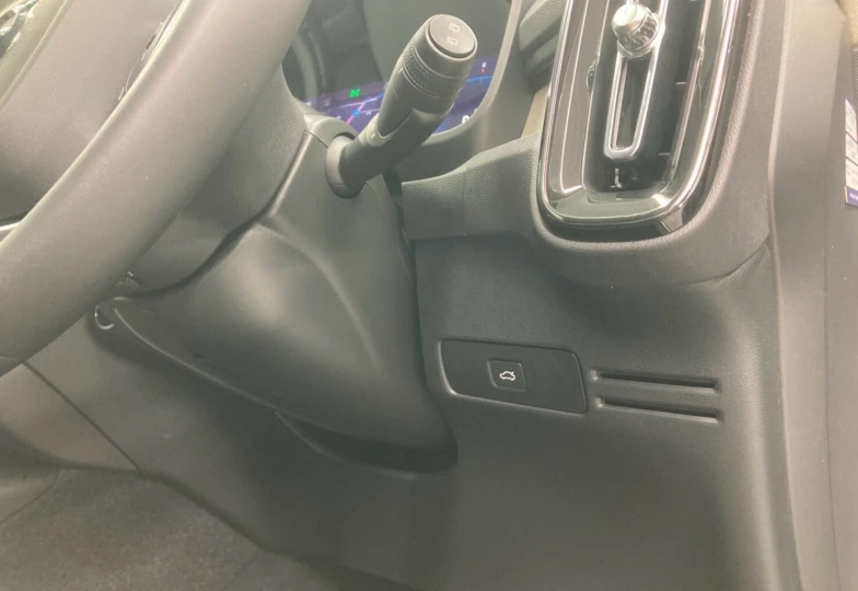 Volvo XC40 Черный