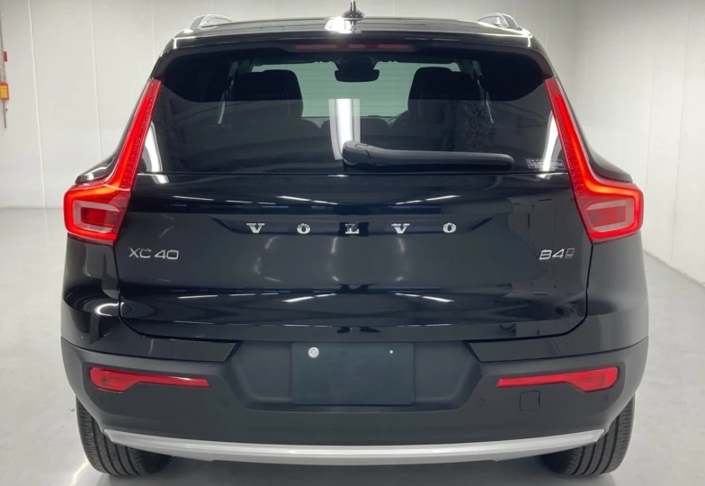 Volvo XC40 Черный