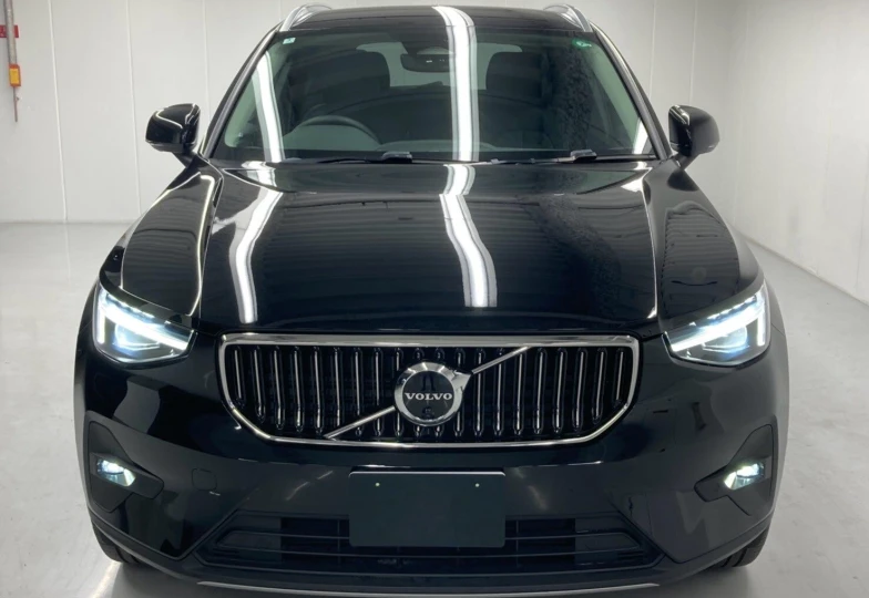 Volvo XC40 Черный