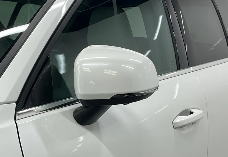Volvo XC40 Белый