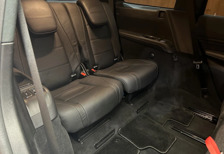 Mercedes GLS-class Серый