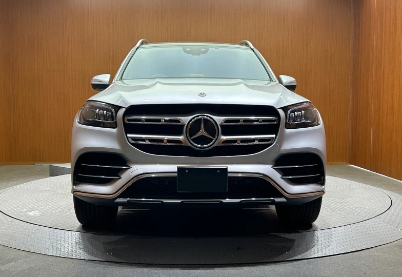 Mercedes GLS-class Серый
