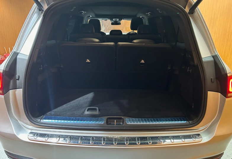 Mercedes GLS-class Серый