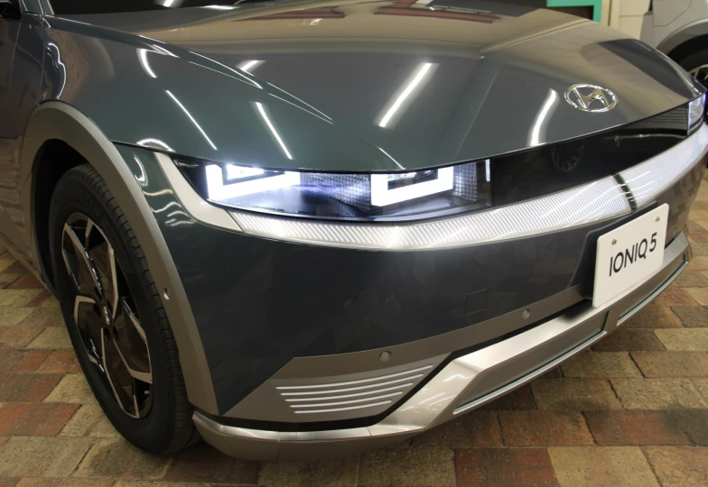 Hyundai Ioniq 5 Серый