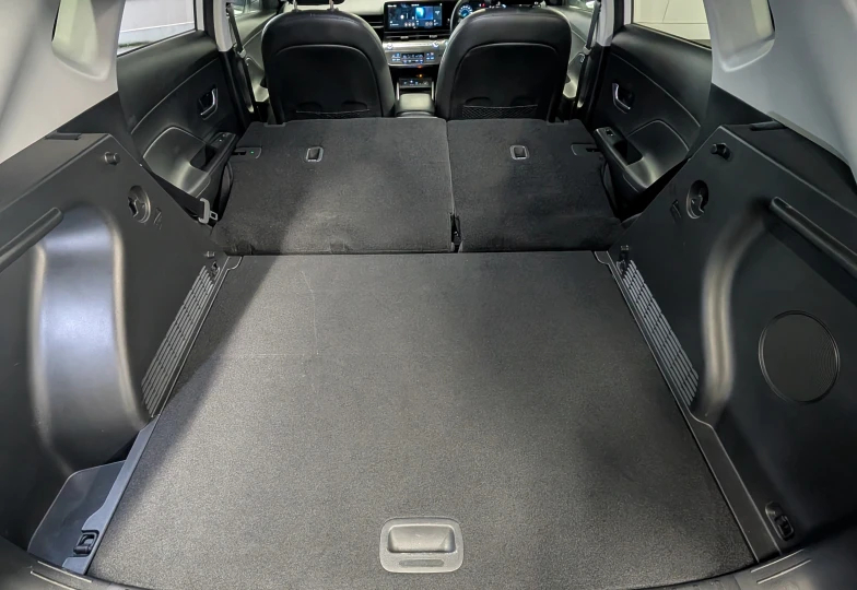 Hyundai Kona Белый