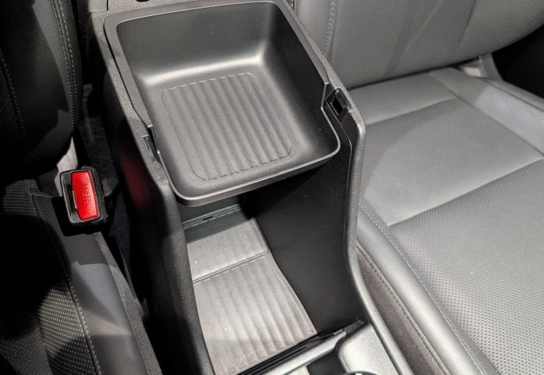 Hyundai Kona Белый