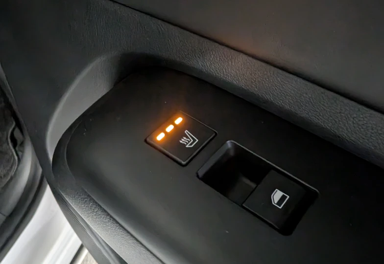 Hyundai Kona Белый