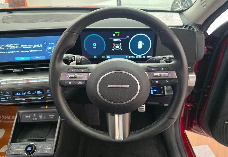 Hyundai Kona Красный