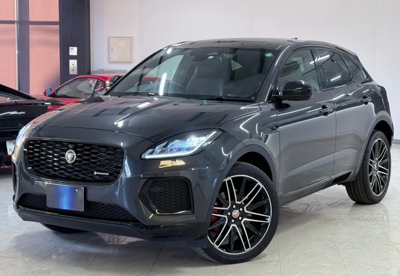 Jaguar E-Pace Серый