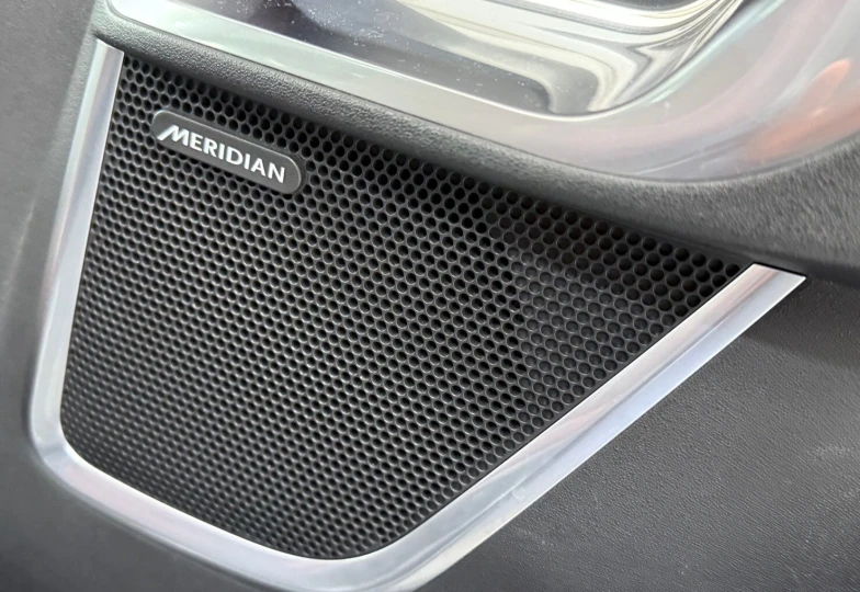 Jaguar E-Pace Серый
