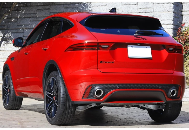 Jaguar E-Pace Красный