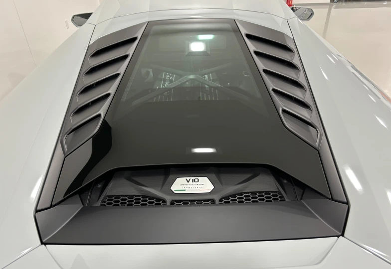 Lamborghini Huracan Серый