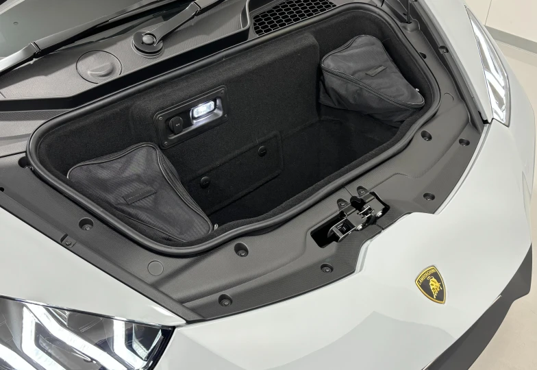 Lamborghini Huracan Серый