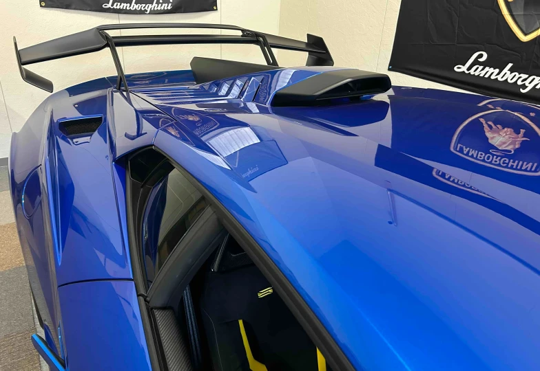 Lamborghini Huracan Синий
