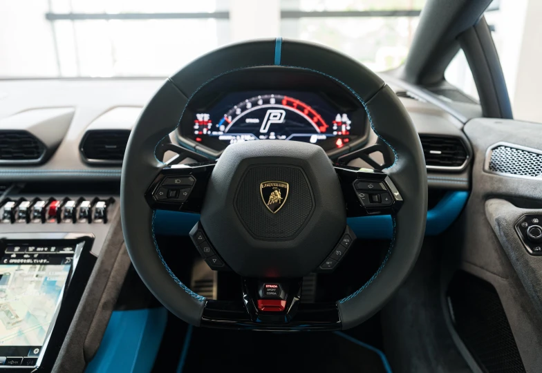 Lamborghini Huracan Бирюзовый
