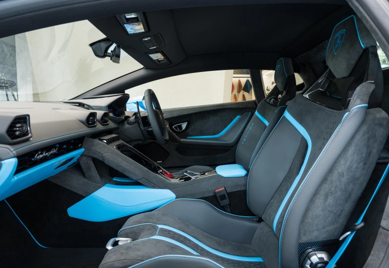 Lamborghini Huracan Бирюзовый