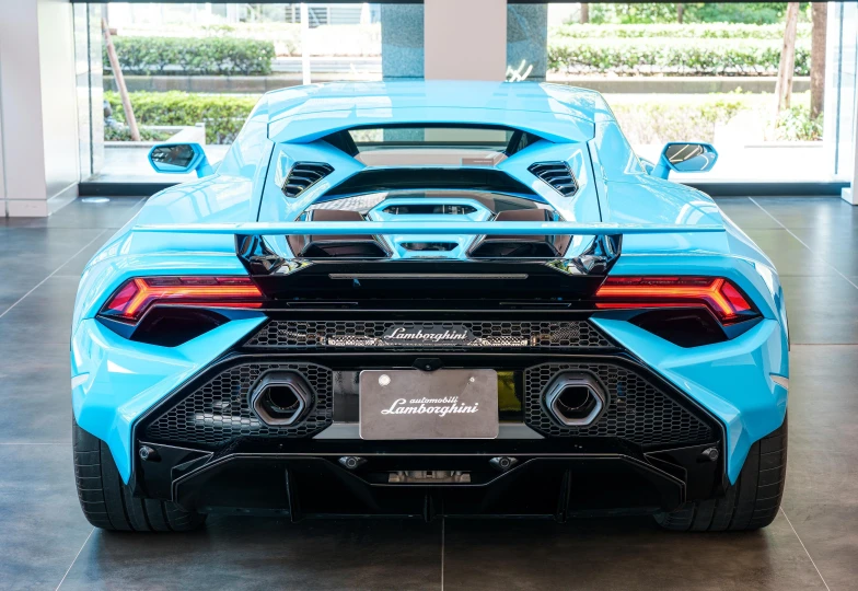 Lamborghini Huracan Бирюзовый