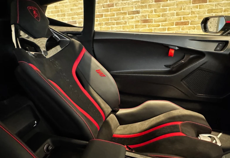 Lamborghini Huracan Серый
