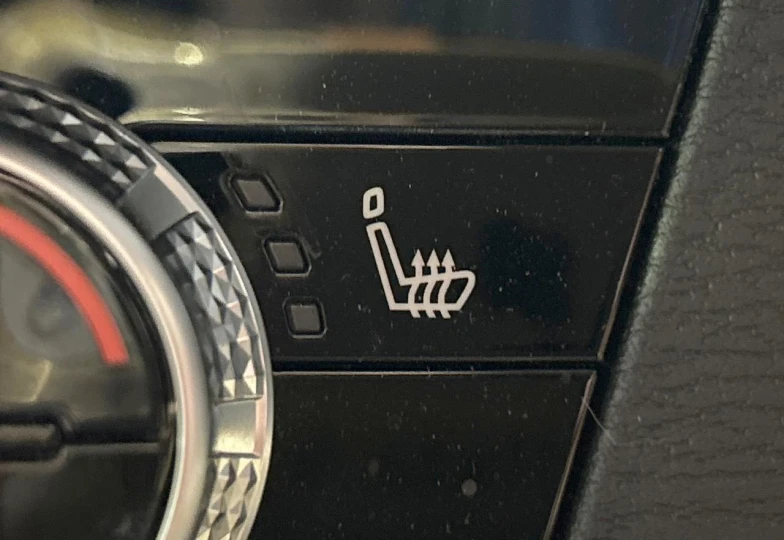 Mitsubishi Outlander Черный