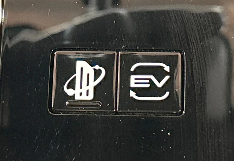 Mitsubishi Outlander Черный